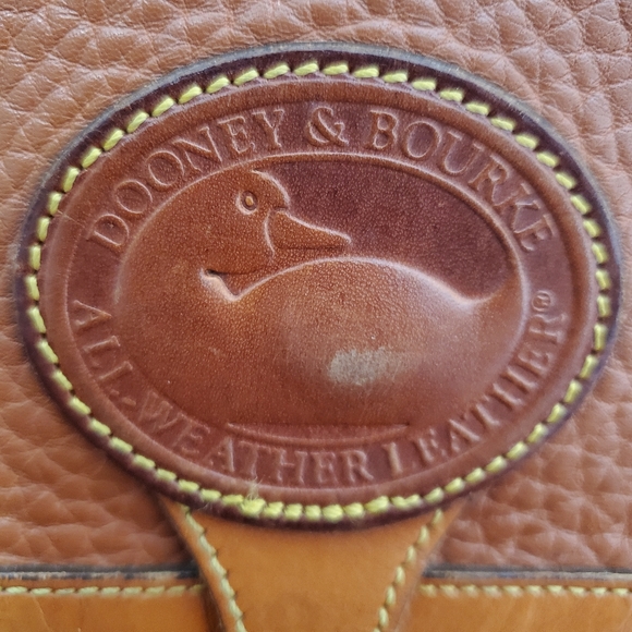 Vintage Dooney and Bourke All-Weather Leather - Picture 1 of 7